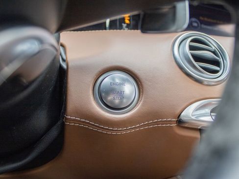 Used 2015 Mercedes-Benz S 65 AMG Coupe image 32