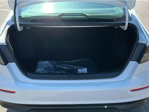 New 2025 Honda Accord SE image 25