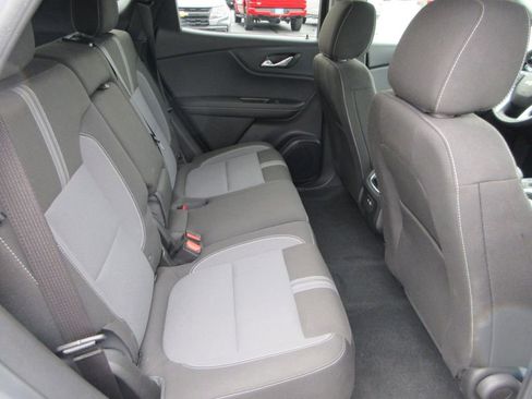 Used 2023 Chevrolet Blazer LT image 18