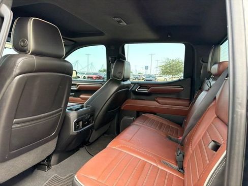 Used 2023 GMC Sierra 1500 Denali Ultimate AWD/4WD image 8