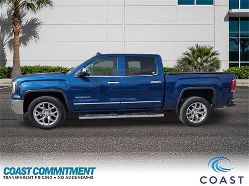 Used 2018 GMC Sierra 1500 SLT w/ SLT Premium Package image 9