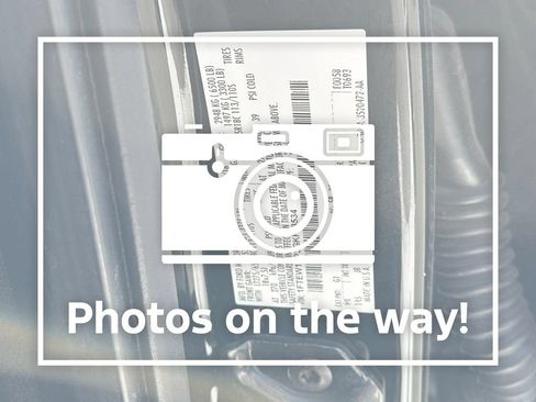 Used 2016 Ford F150 XLT w/ Equipment Group 302A Luxury AWD/4WD image 2