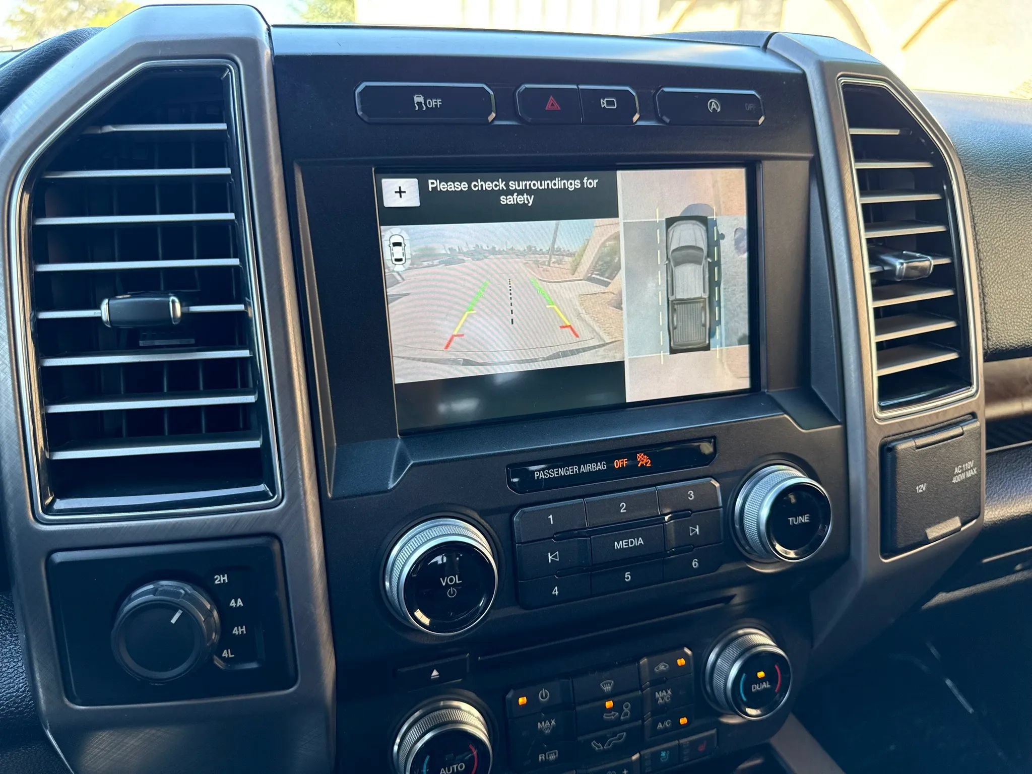 Used 2018 Ford F150 Limited AWD/4WD image 31