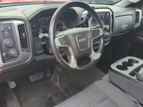 Used 2018 GMC Sierra 1500 SLE w/ SLE Value Package AWD/4WD image 10