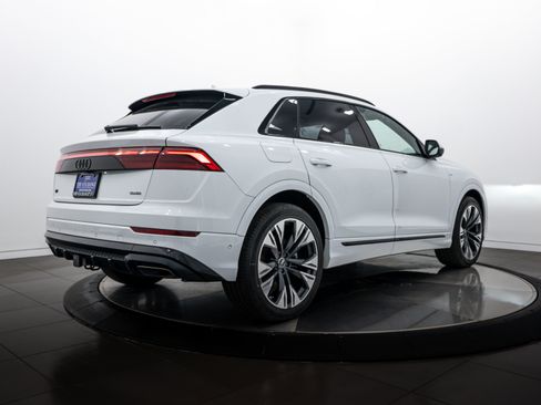 New 2026 Audi Q8 Premium Plus image 4