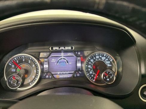 Used 2020 RAM 1500 Big Horn AWD/4WD image 12