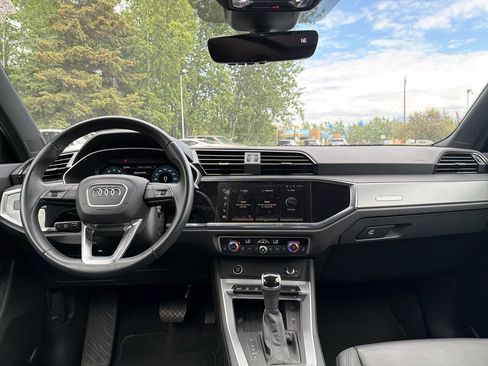 Used 2024 Audi Q3 2.0T Premium AWD/4WD image 23