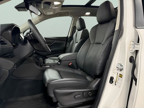 Used 2025 Subaru Ascent Bronze Edition image 18