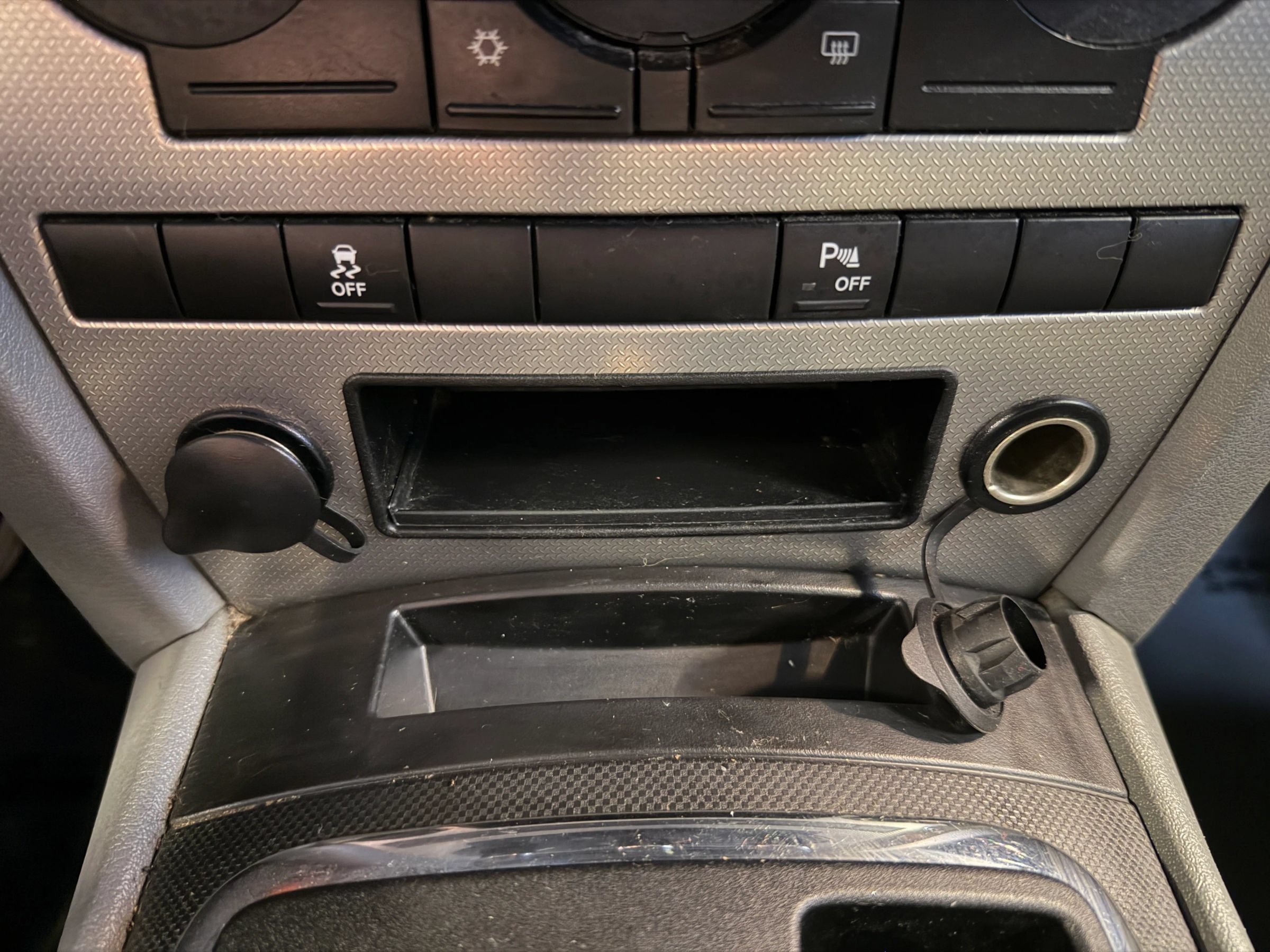 Used 2007 Jeep Commander Sport RWD image 20