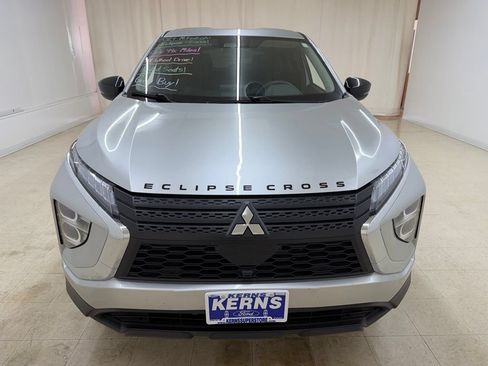Used 2024 Mitsubishi Eclipse Cross LE AWD/4WD image 8