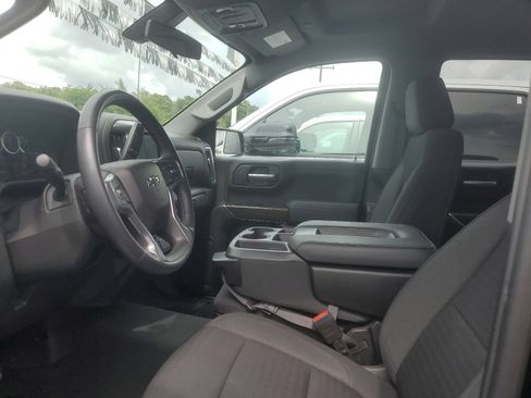 Used 2022 Chevrolet Silverado 1500 RST w/ Z71 Off-Road Package AWD/4WD image 8