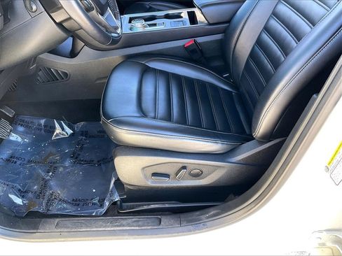 Used 2023 Ford Edge SEL w/ Convenience Package image 32