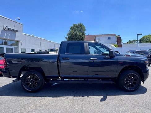 Used 2026 RAM 2500 Big Horn AWD/4WD image 7
