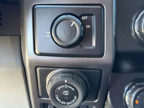 Used 2020 Ford F150 XLT w/ Equipment Group 302A Luxury image 26