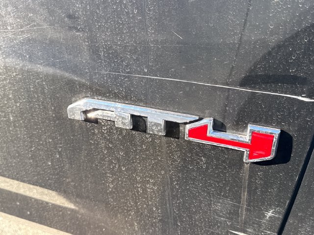 Used 2022 GMC Yukon AT4 AWD/4WD image 14