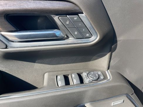 Certified 2025 Chevrolet Silverado 1500 LTZ w/ LTZ Premium Package image 36