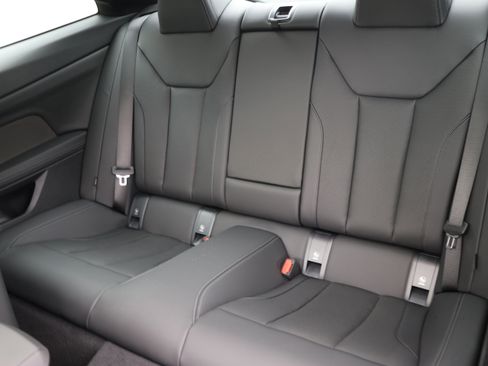 Certified 2026 BMW 440i xDrive Coupe w/ Premium Package image 35