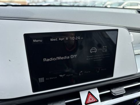 New 2026 Kia Niro LX FWD image 6