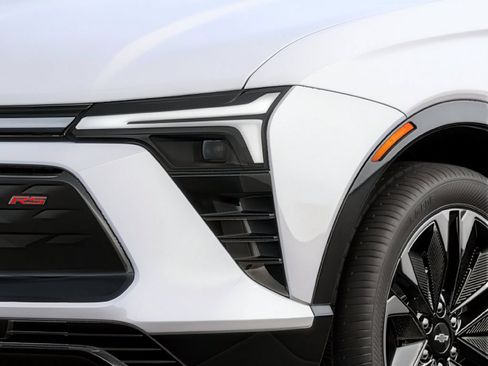 New 2026 Chevrolet Blazer EV SS w/ Performance Package AWD/4WD image 5