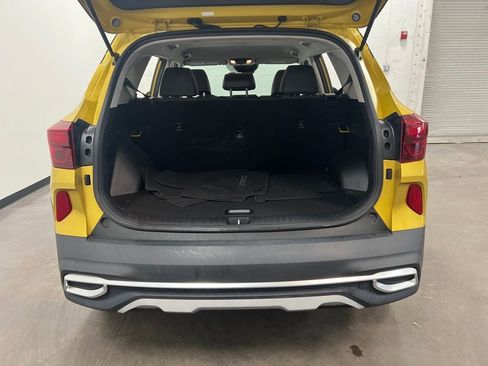 Used 2021 Kia Seltos S image 26