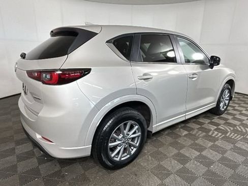 Used 2025 MAZDA CX-5 AWD 2.5 S w/ Select Package image 3
