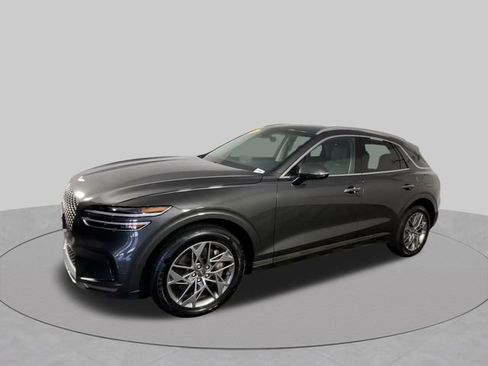 Used 2025 Genesis GV70 2.5T AWD/4WD image 5
