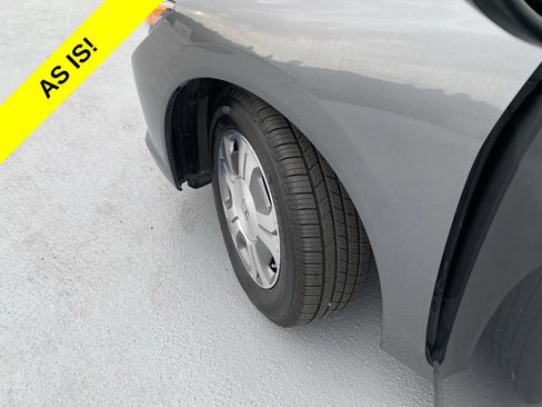 Used 2012 Honda Civic Hybrid Sedan image 19