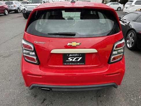 Used 2020 Chevrolet Sonic LT FWD image 5