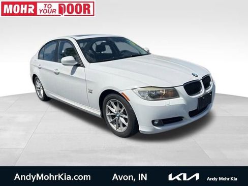 Used 2010 BMW 328i xDrive Sedan image 1