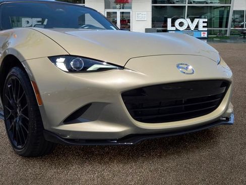 Used 2024 MAZDA MX-5 Miata Club w/ Brembo/BBS Recaro Package RWD image 8