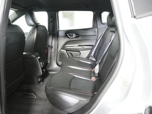 Used 2024 Jeep Compass Trailhawk AWD/4WD image 19