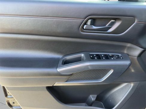 Used 2024 Nissan Pathfinder Rock Creek image 21