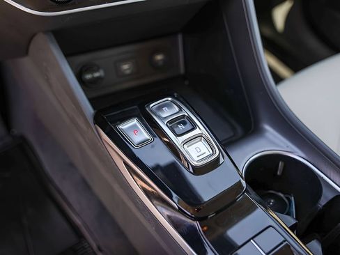 Used 2022 Hyundai Sonata SEL FWD image 21
