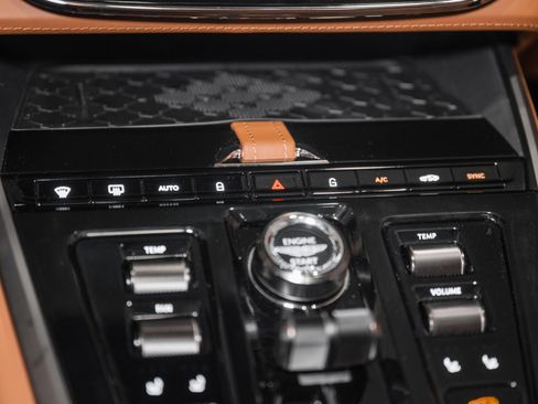 New 2026 Aston Martin DBX 707 AWD/4WD image 32