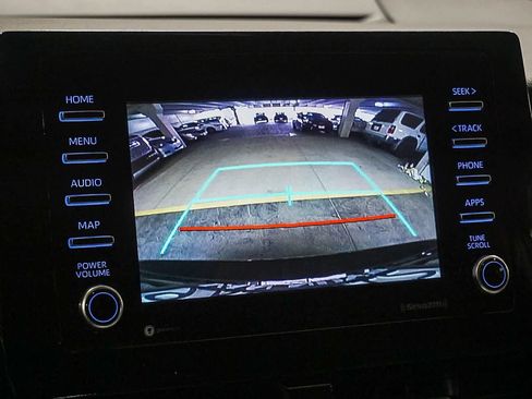 Certified 2022 Toyota Camry LE image 23