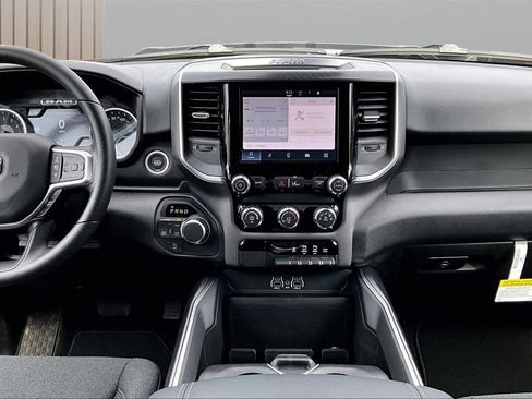 New 2026 RAM 1500 Express AWD/4WD image 12