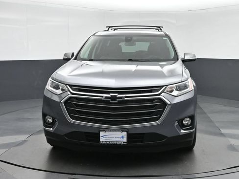 Used 2020 Chevrolet Traverse LT w/ LT Premium Package AWD/4WD image 2