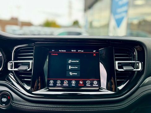 Used 2022 Dodge Durango SXT image 26