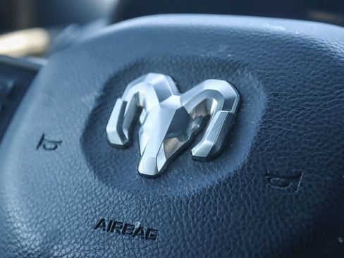 Used 2022 RAM 2500 Tradesman w/ Chrome Appearance Group image 27