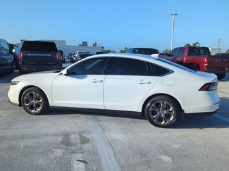 Used 2023 Honda Accord EX video 2