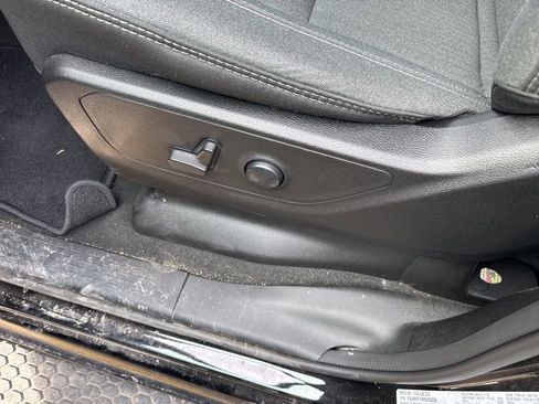 Used 2023 RAM 1500 Big Horn image 14