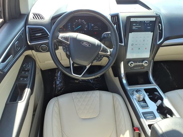 Used 2024 Ford Edge Titanium AWD/4WD image 10