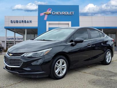 Used 2017 Chevrolet Cruze LT