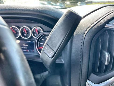 Used 2020 Chevrolet Silverado 1500 RST AWD/4WD image 15