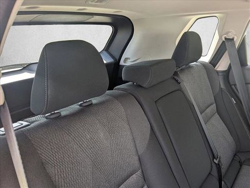 Used 2025 Nissan Rogue SV image 18