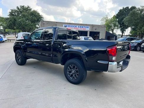 Used 2022 Toyota Tacoma SR5 w/ SR5 Appearance Package (SM) AWD/4WD image 7