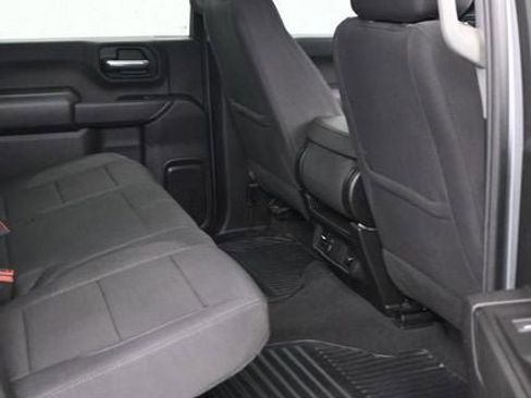 Used 2024 Chevrolet Silverado 2500 Custom w/ Custom Value Package image 15