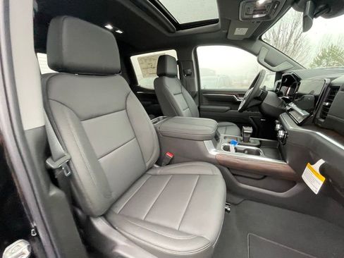 New 2026 GMC Sierra 1500 SLT w/ SLT Premium Package AWD/4WD image 29