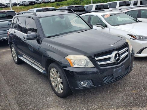 Used 2010 Mercedes-Benz GLK 350 2WD image 2