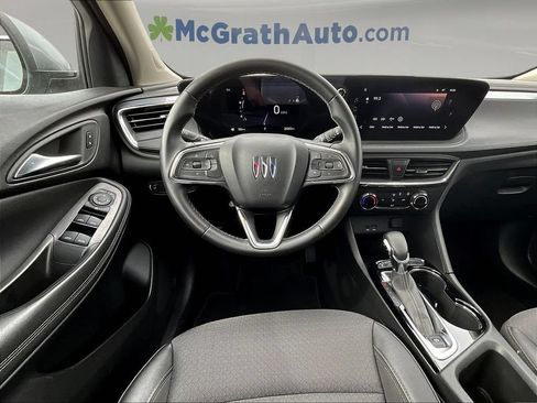 Used 2025 Buick Encore GX Preferred AWD/4WD image 10